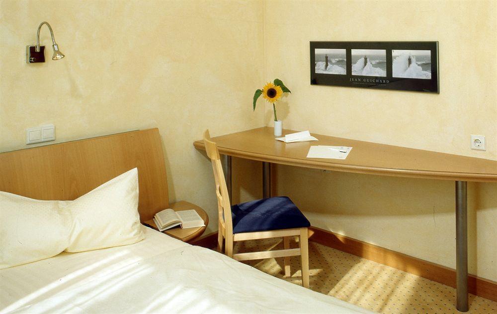 Am Leuchtturm Rostock