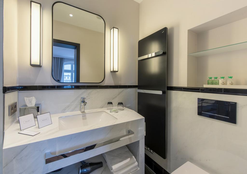 Hotel Am Leuchtturm 4*